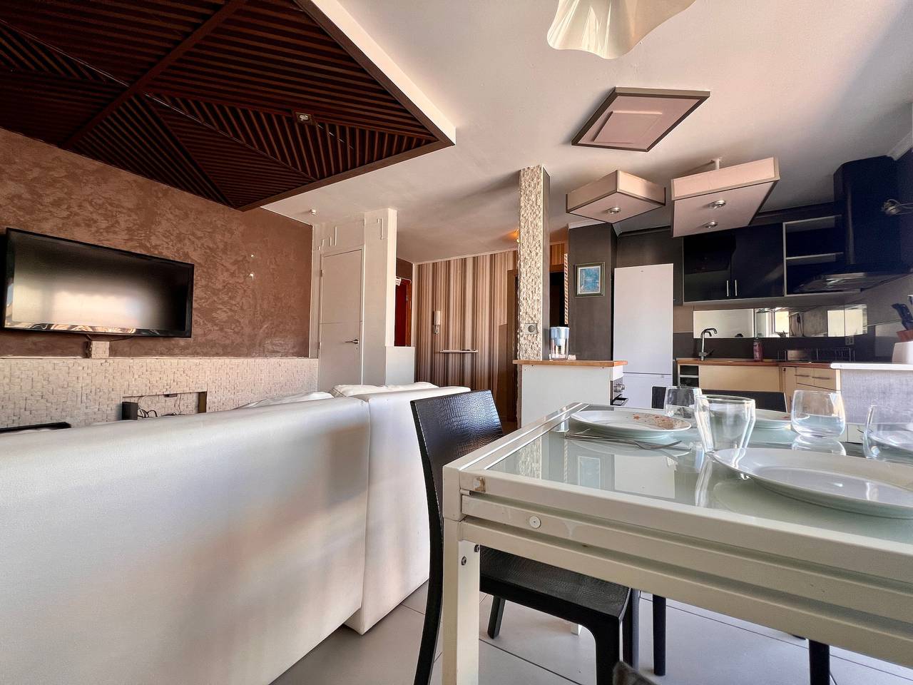 Appartement entier, Appartement « Le Maera » avec balcon, Wi-Fi et climatisation in Golfe-Juan, Vallauris