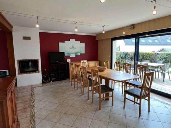 Location de vacances pour 10 personnes, avec sauna et jardin ainsi que terrasse et jacuzzi dans Plage Trenez - 4