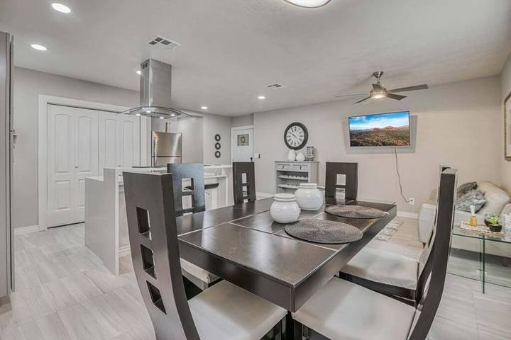 Apartamento para 6 personas, con jardín y terraza, Se admiten mascotas en El Paso (TX)