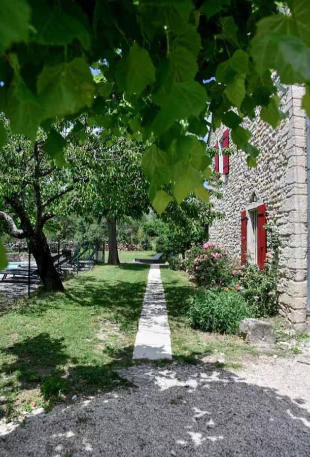 Location de vacances pour 14 personnes, avec jardin et piscine à Montbrison-sur-Lez - 4