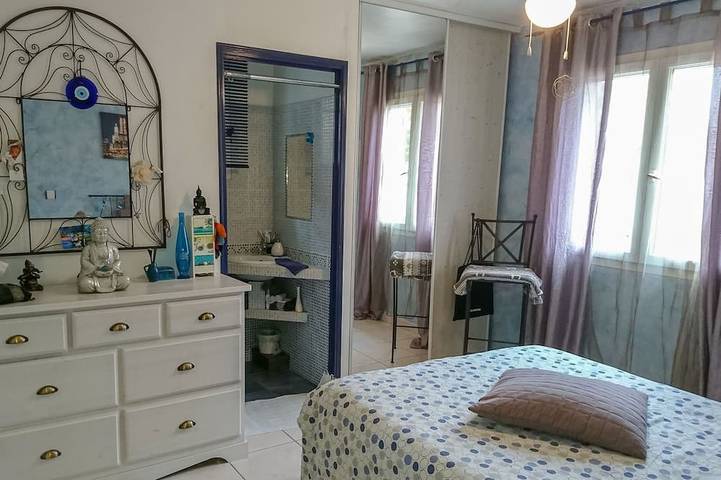 Location de vacances pour 6 personnes, avec jardin à Saint-Restitut - 2