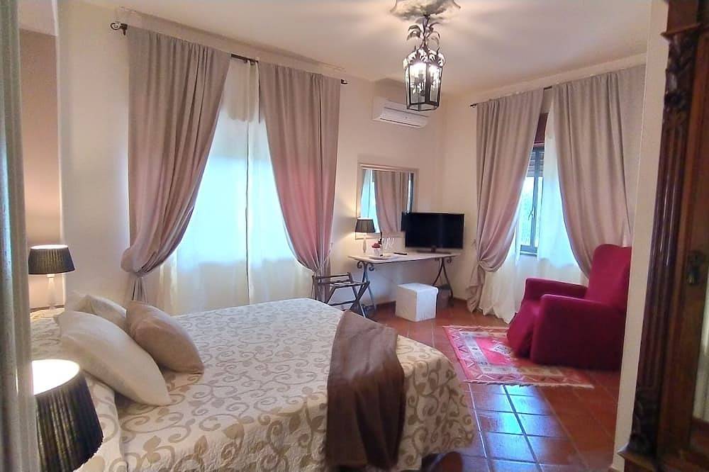 Room in panoramic Villino between sea and relaxation with parking in Reggio Calabria, Reggio Calabria Province