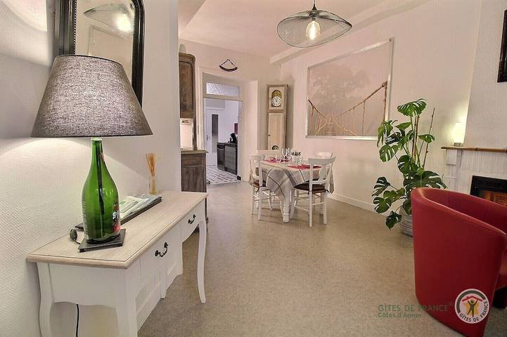 Location de vacances pour 2 personnes, avec Terrasse à Plancoët