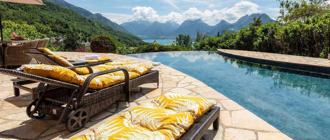 Talloires Infinity Villa in Talloires-Montmin, Región de Annecy
