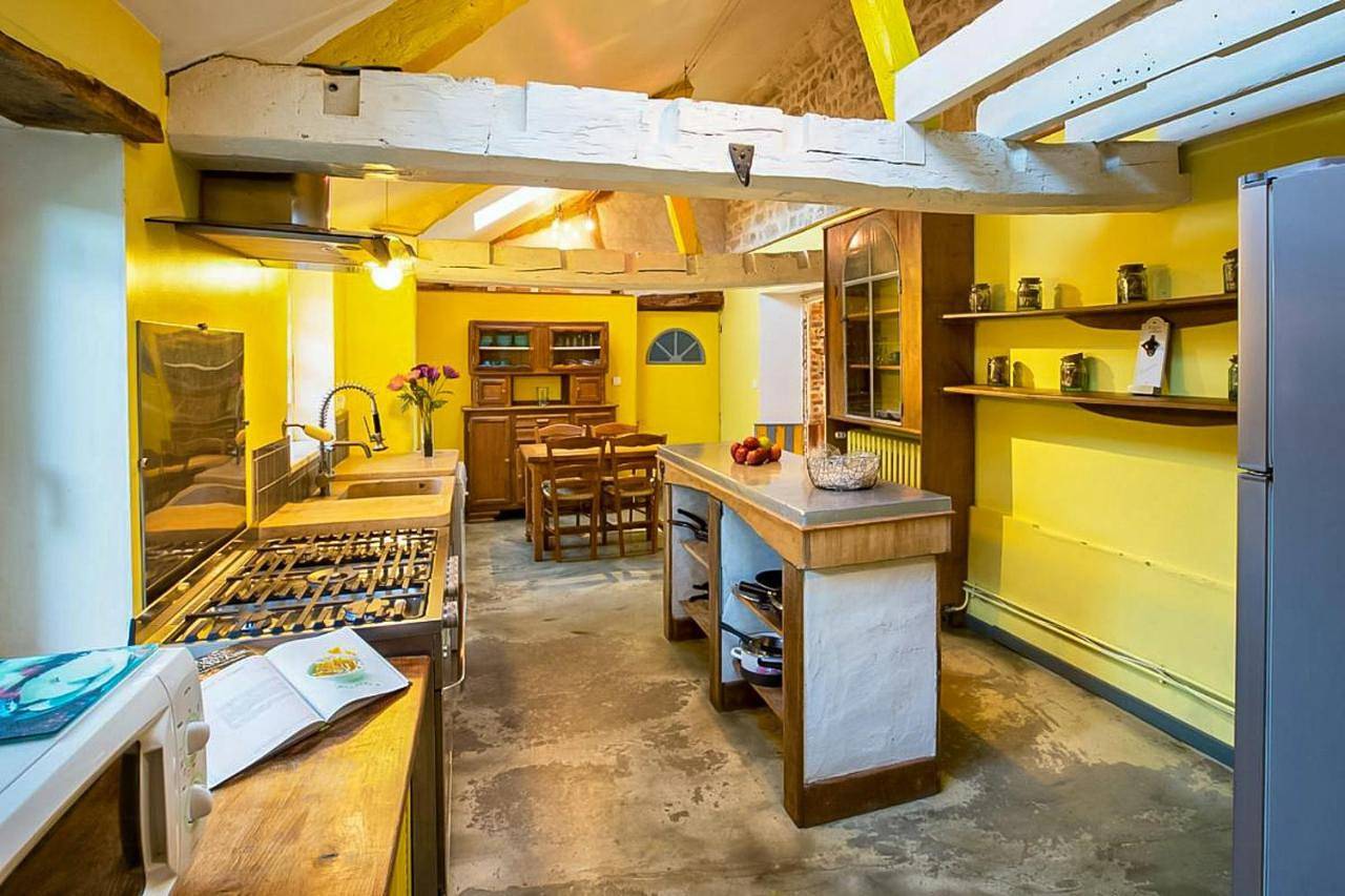 Seven-Bedroom Holiday Home in Longmesnil, Région de Dieppe