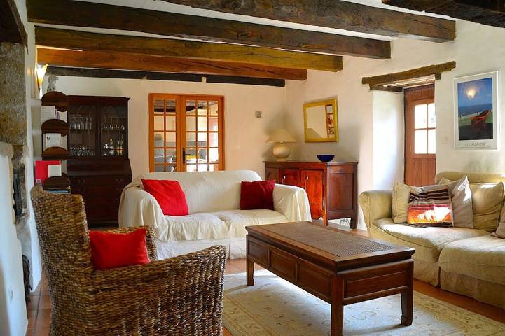 Gîte pour 8 personnes, avec jardin à Puylagarde - 2