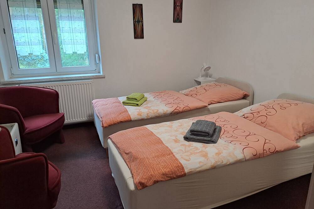 Ganze Wohnung, Ferienwohnung Hänsch in Hoyerswerda, Lausitzer Seenland