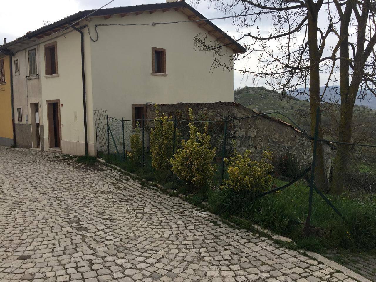 Holiday house for 6 persons approx. 60 qm in Castel di Sangro, Abruzzo (L'Aquila Province) in Castel di Sangro, Alto Sangro