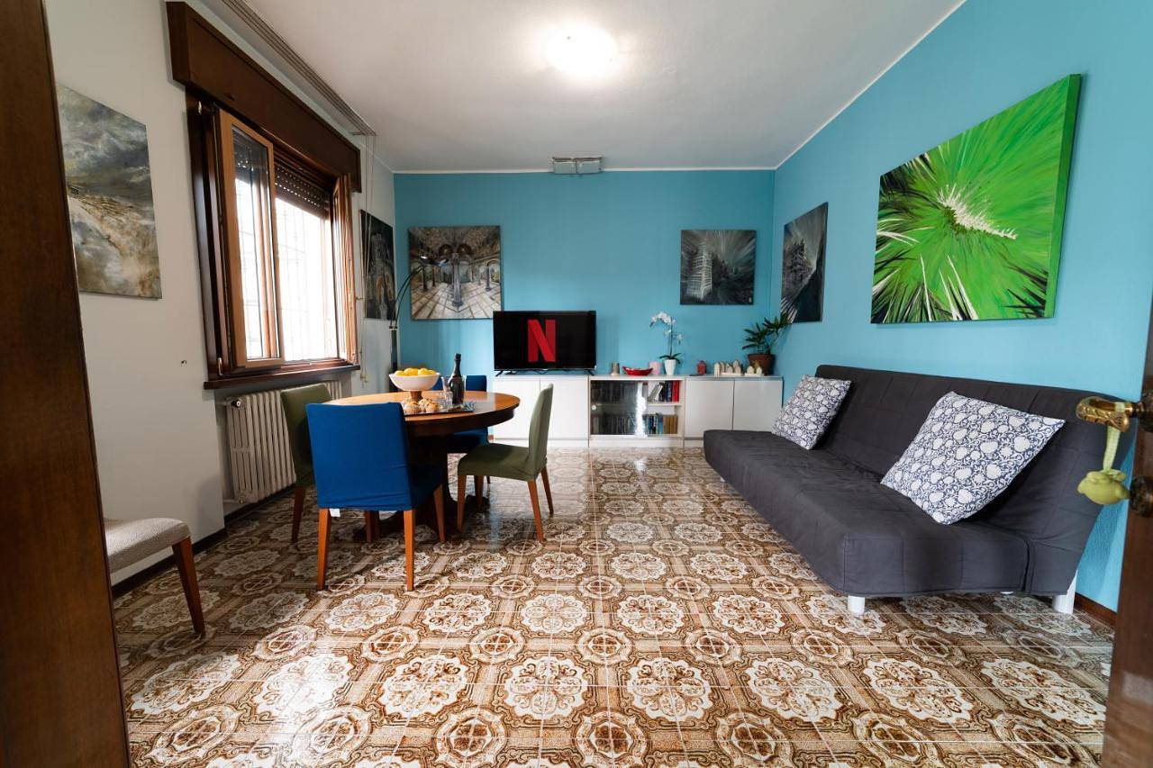 Two-Bedroom Villa in Rho, Mailand Provinz