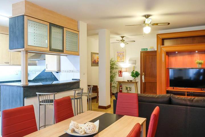 Gîte pour 7 personnes, avec vue et balcon dans Elizondo - 3