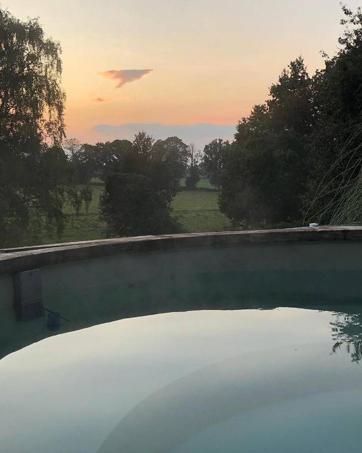 Location de vacances pour 2 personnes, avec sauna ainsi que jardin et jacuzzi à Saint-Georges-de-Reintembault - 2