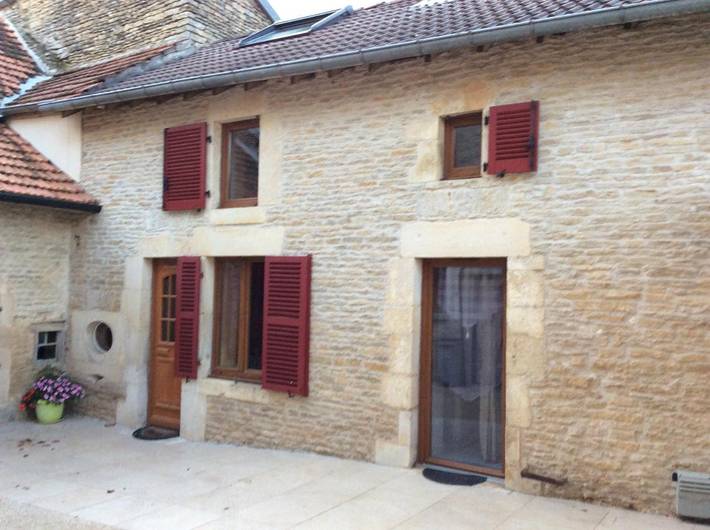 Location de vacances pour 5 personnes, avec vue et jardin, animaux acceptés dans Bricon