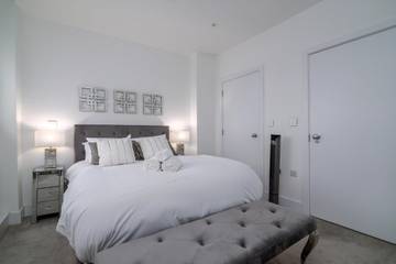 Apartment for 4 People in Ealing, London, Photo 1