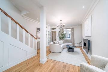 Vacation Rental for 6 Guests in London, South East England, Picture 4