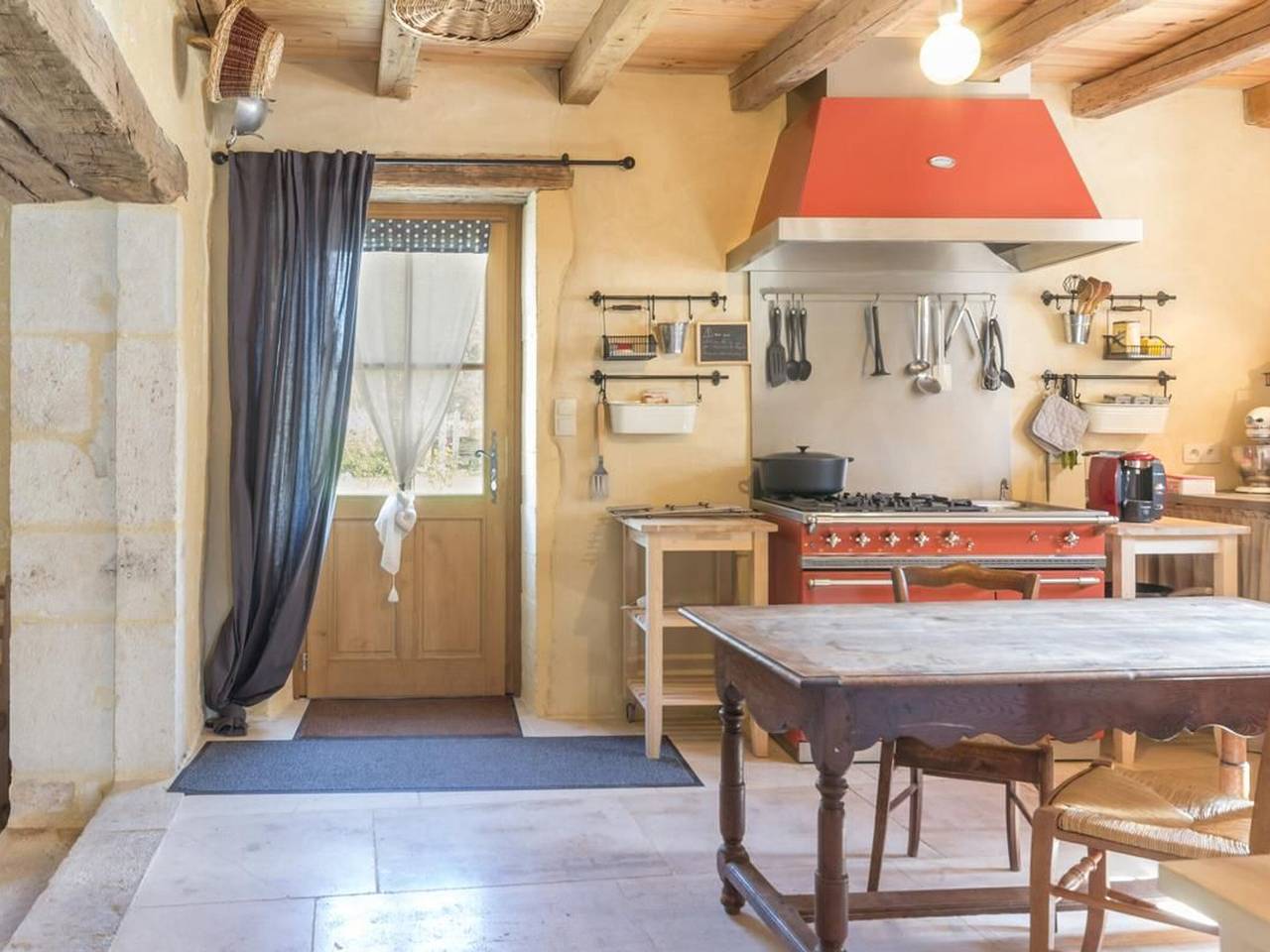 Charming wood and stone house, 14 guests, Templars village, National Forest Park in Bure-les-Templiers, Montbard e dintorni