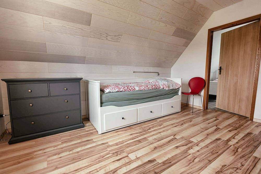 Ferienhaus direkt am Kanal in Emden, Nordseeküste