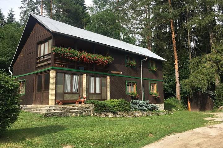 Apartament wakacyjny dla 16 osób, z Balkon i Taras oraz Ogród i Widok w Park Narodowy Słowacki Raj