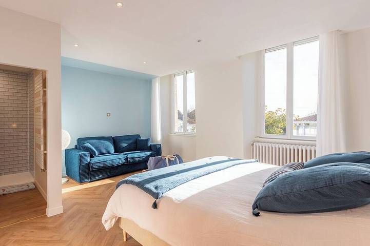 Location de vacances pour 14 personnes dans Montaigu-Vendée - 4