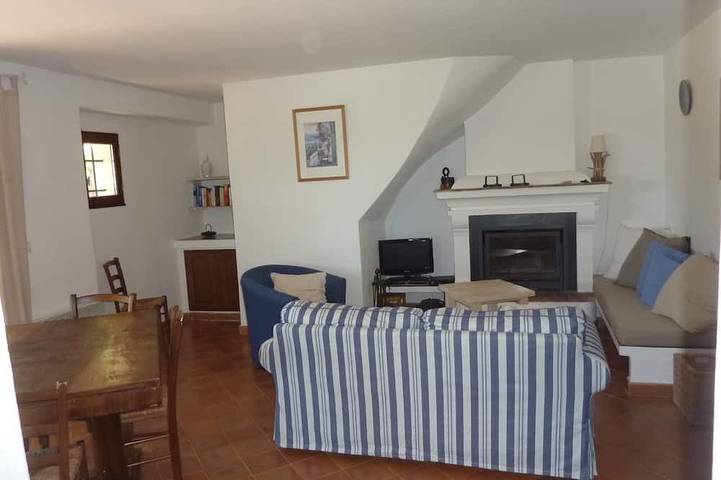 Ganze Wohnung, Le Roumegou :Appatement in einem authentischen fest restauriert in Ramatuelle, Mittelmeerküste (Frankreich)