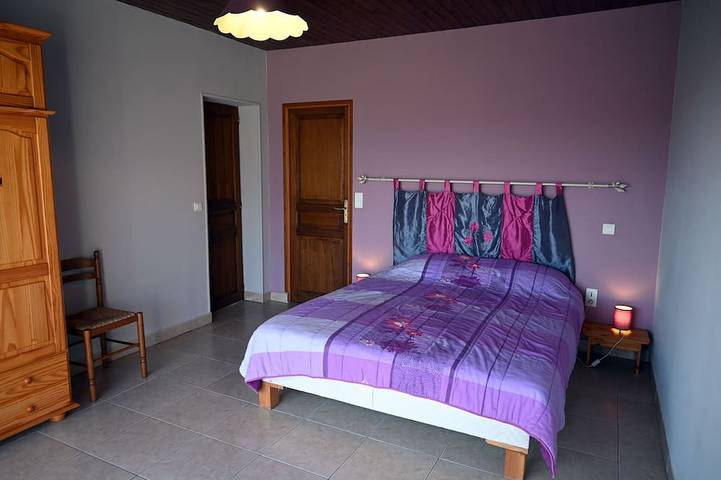 Gîte pour 8 personnes, avec jardin et terrasse à Thégra - 2