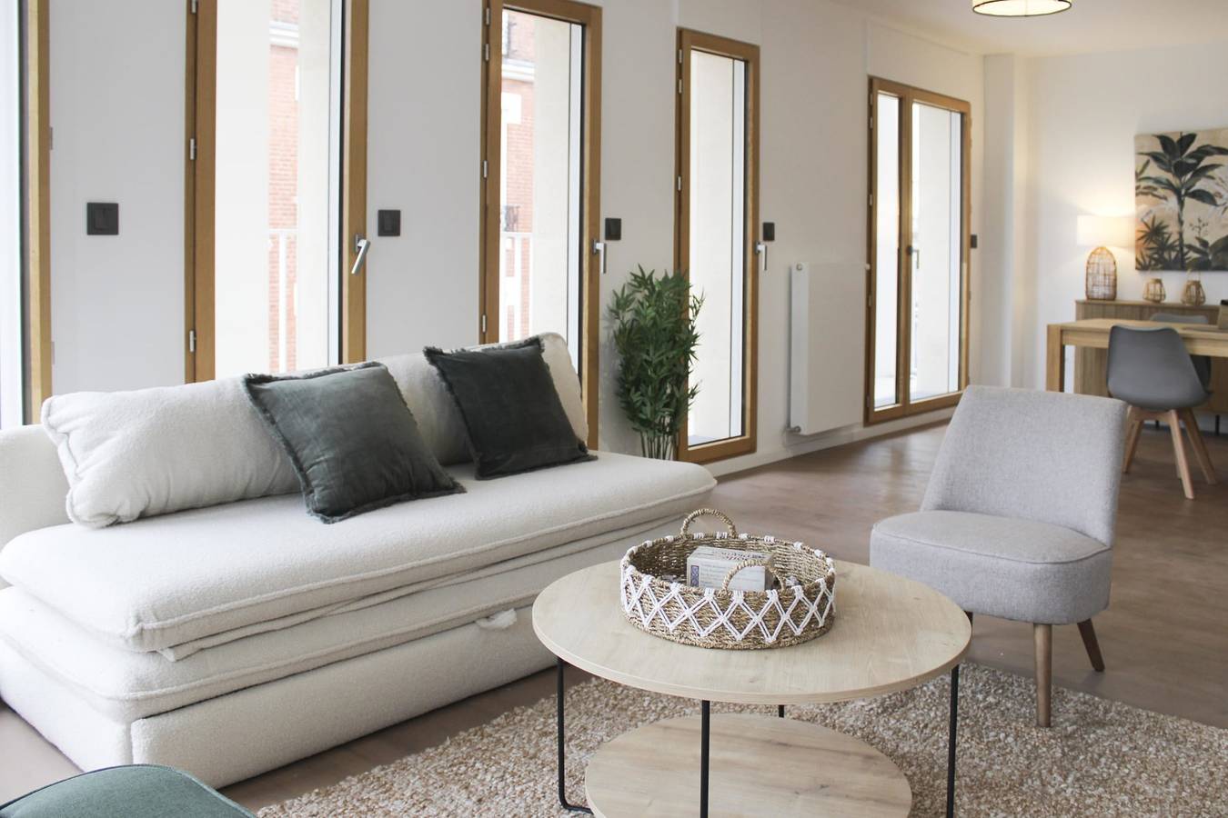 Apartamento entero, Bright apartment in the heart of Vanves in Vanves, Altos del Sena