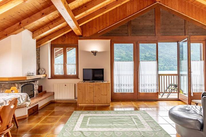 Ferienwohnung für 4 Personen, mit Balkon und Terrasse sowie Garten und Seeblick in Molveno - 4