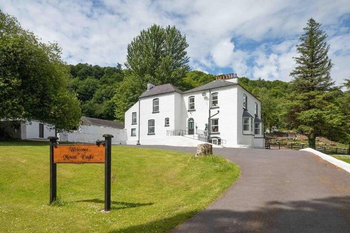 Vacation rental for 24 people, with Hot tub in County Limerick