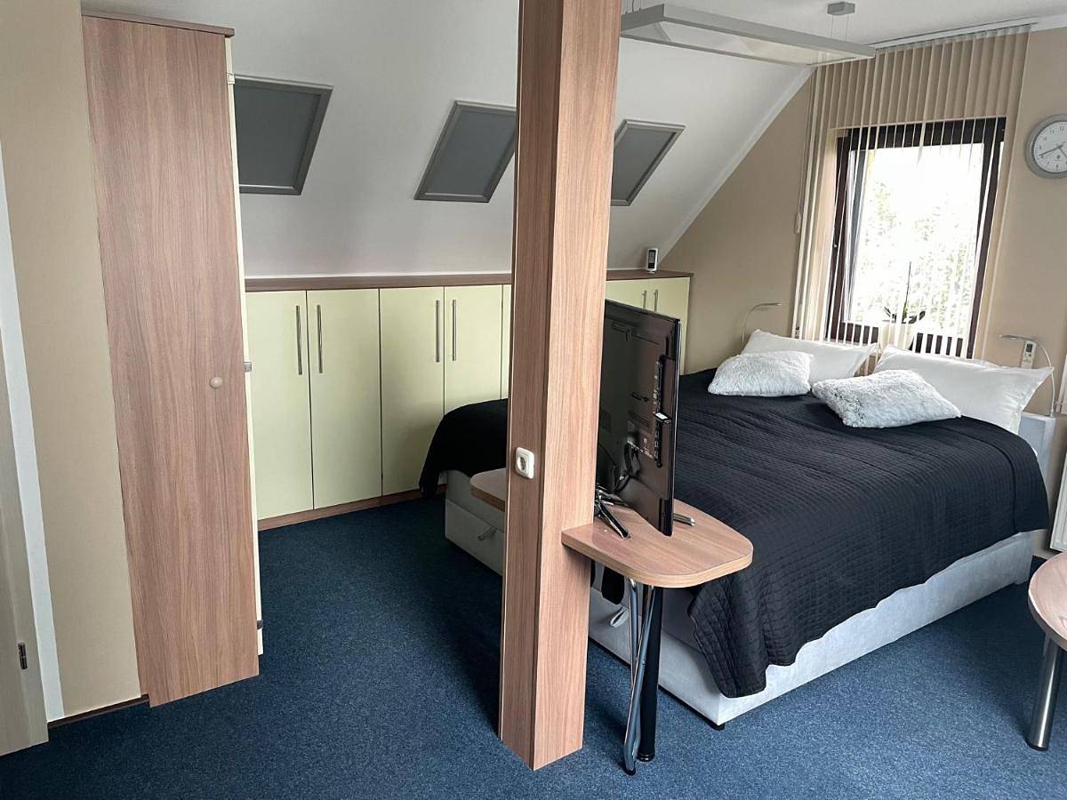 Ganze Wohnung, One-Bedroom Apartment in Gräfenhainichen, Dübener Heide