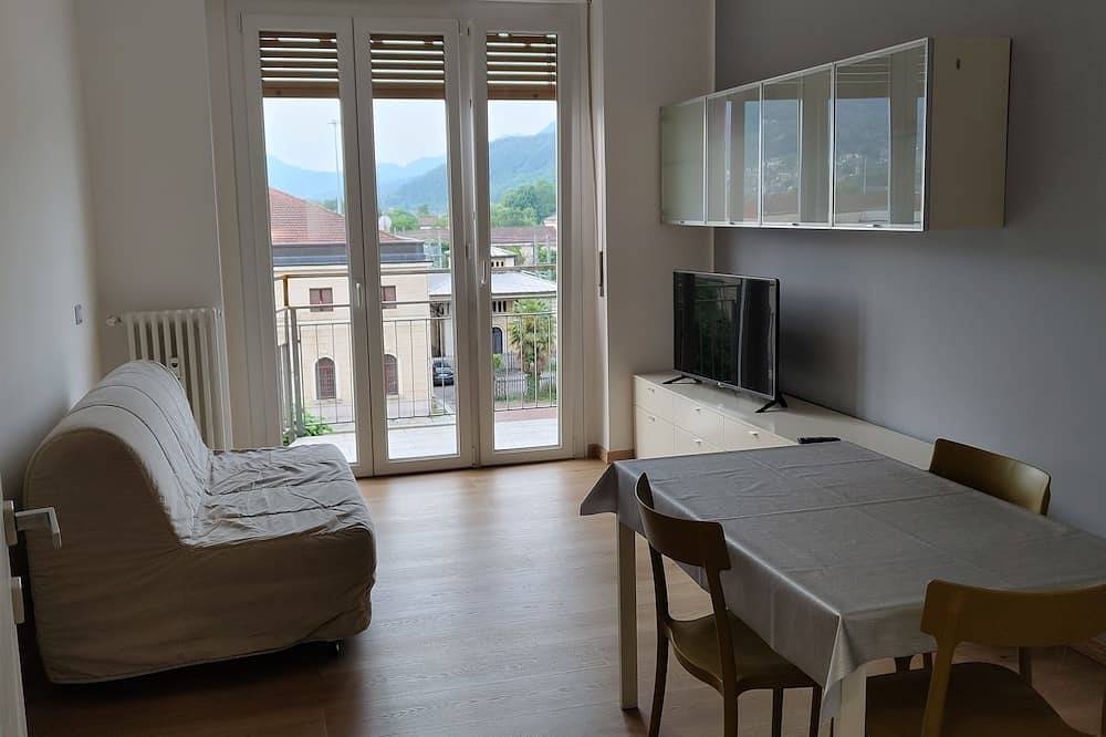 Entire apartment, Top-lage in Luino mit Blick auf den Lagomaggiore in Luino, Comune di Luino
