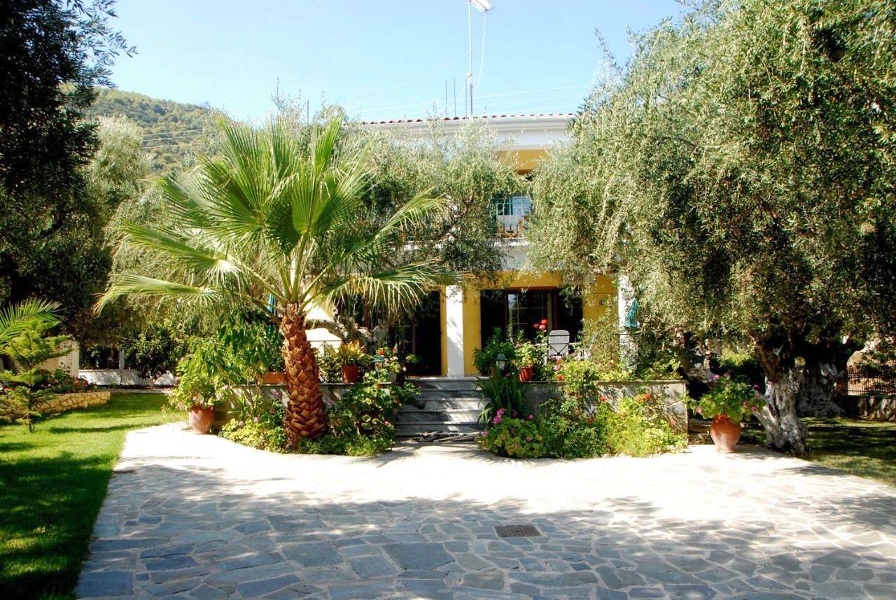 One-Bedroom House - Split Level in Κερί, Λαγανά