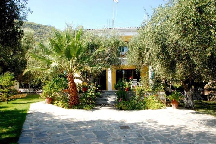 Διαμονή για διακοπές για 4 άτομα, με Μπαλκόνι και Ταράτσα καθώς και Κήπο και Θέα στο Κερί