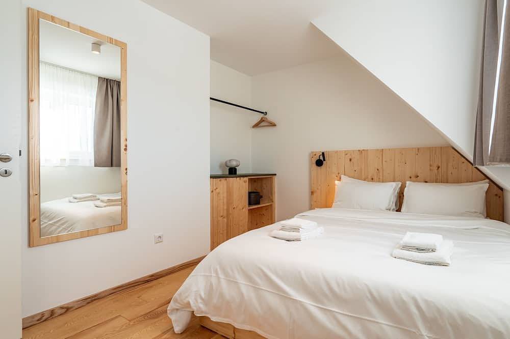 Ganze Wohnung, Maisonette Apartment mit 65qm, 2 Schlafzimmer mit Balkon für max. 4 Pers. in Suedlicher Schwarzwald, Lenzkirch