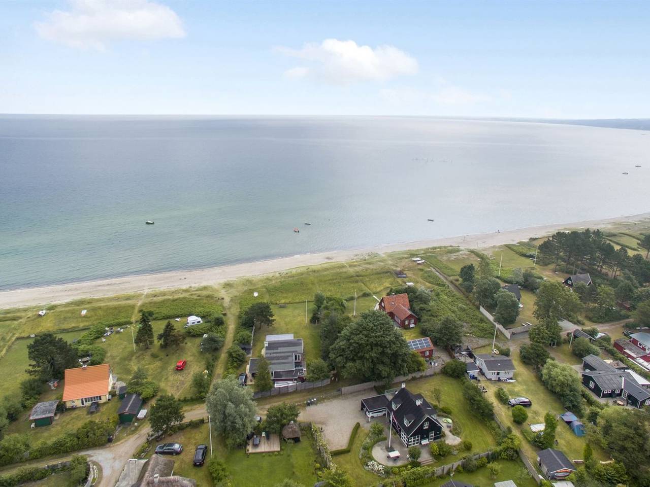 "Gullan" - 75m from the sea in Vejlby Fed, Lillebælt