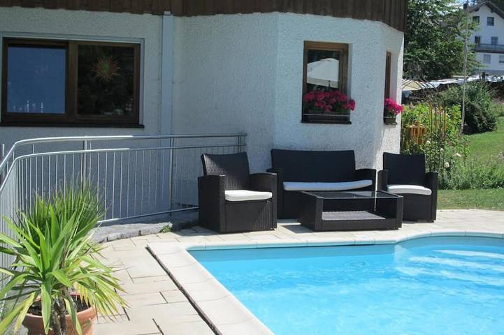 Ferienwohnung für 2 Personen, mit Garten und Pool - 1