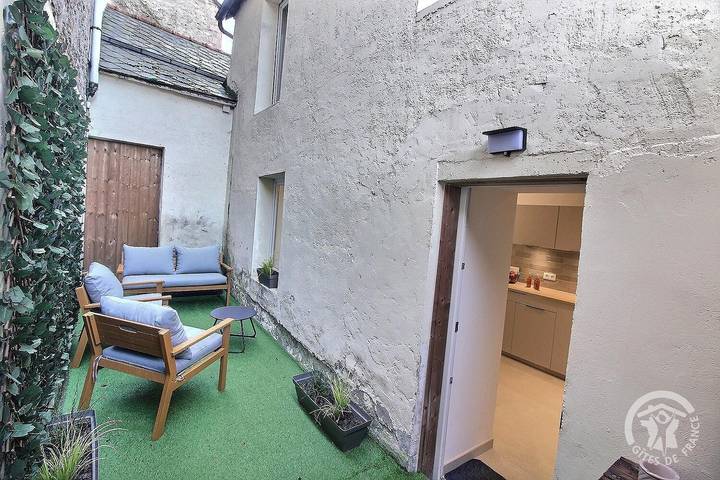Gîte pour 6 personnes, avec terrasse et jardin à Dinan - 2
