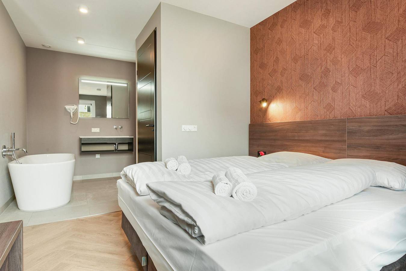 Vakantiepark Leukermeer — Luxury loft for 2 people in Bergen (Limburg), De Maasduinen National Park