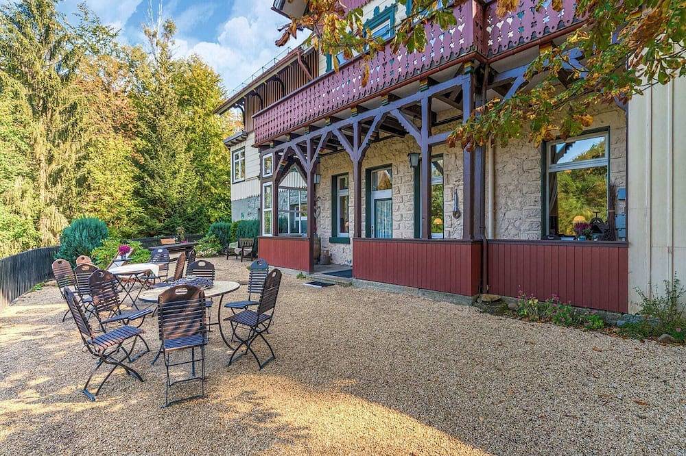 Entire apartment, Helle Wohnung mit Terrasse und Sauna in Bad Harzburg, Harzvorland