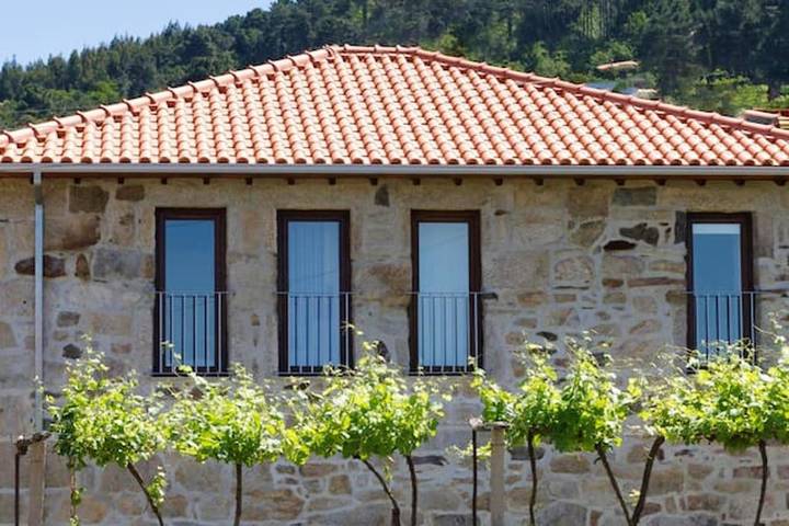 Location de vacances pour 2 personnes dans Riba de Mouro