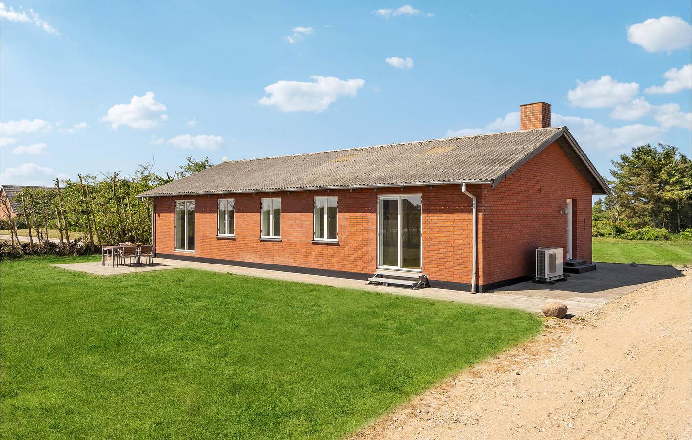Ferienhaus für 6 Personen mit Terrasse in Tim, Ringkøbing-Skjern