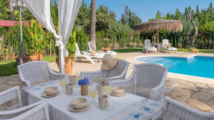 Casa rural para 9 personas, con Terraza además de Jardín y Piscina en Bornos - 2