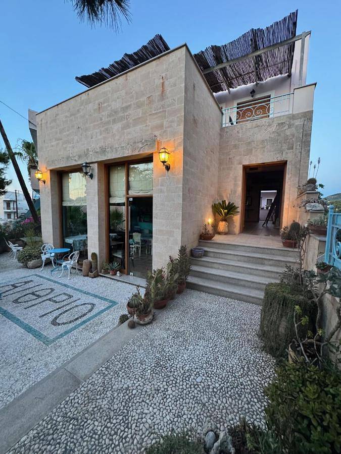 Maison d’hôte pour 2 personnes, avec vue et jardin, adapté aux familles dans Égine - 2