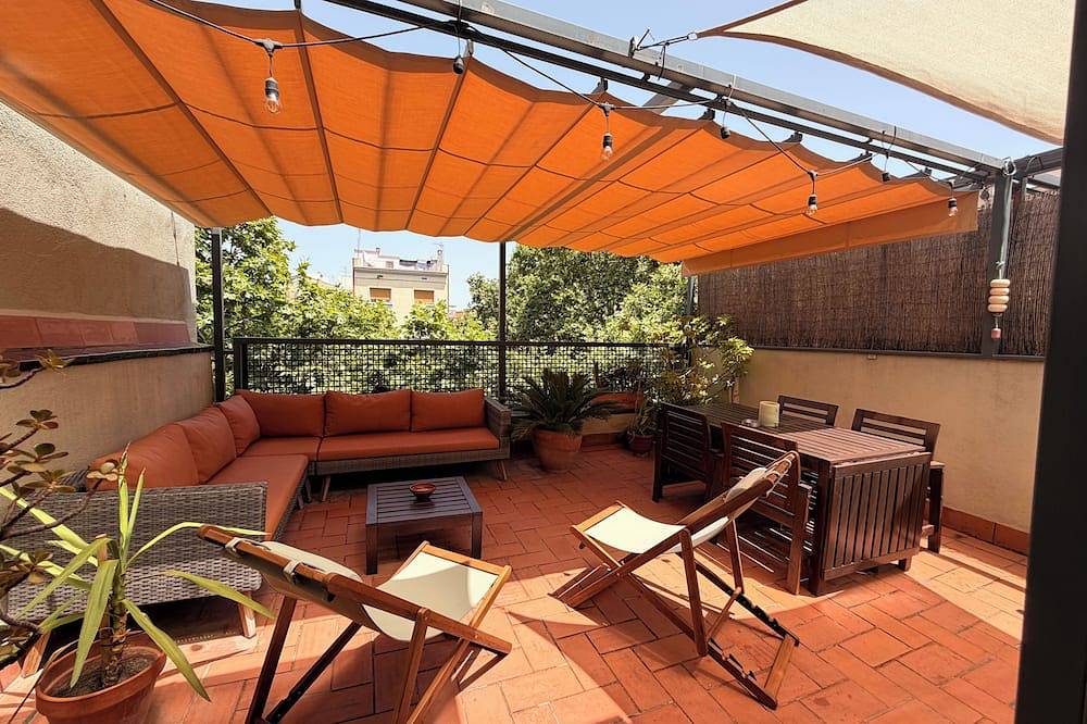 Casa Sailona - Duplex with Terrace on Gracia Square in Barcelona Zentrum, Barcelona