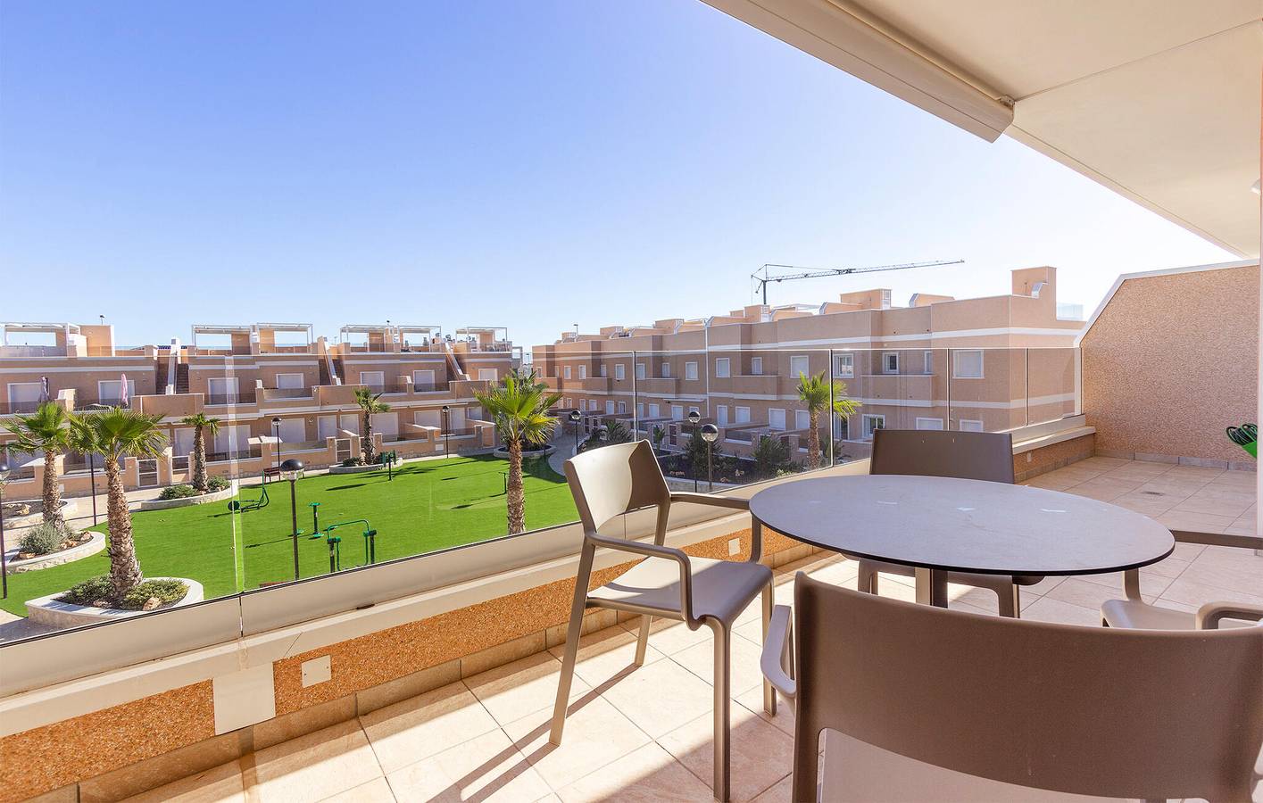 Appartement de vacances entier, Appartement de 90m2 avec garage, climatisation, piscine et terrasse - 1km de la plage in El Mojón (Alicante), Pilar de la Horadada