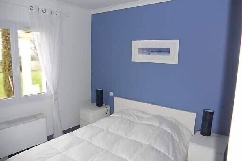 Villa de vacances 8 adultes - chambres clim -lits bb- Promo 22/8/26 au 29/8/26 in Garrigues-Sainte-Eulalie, Région de Nîmes