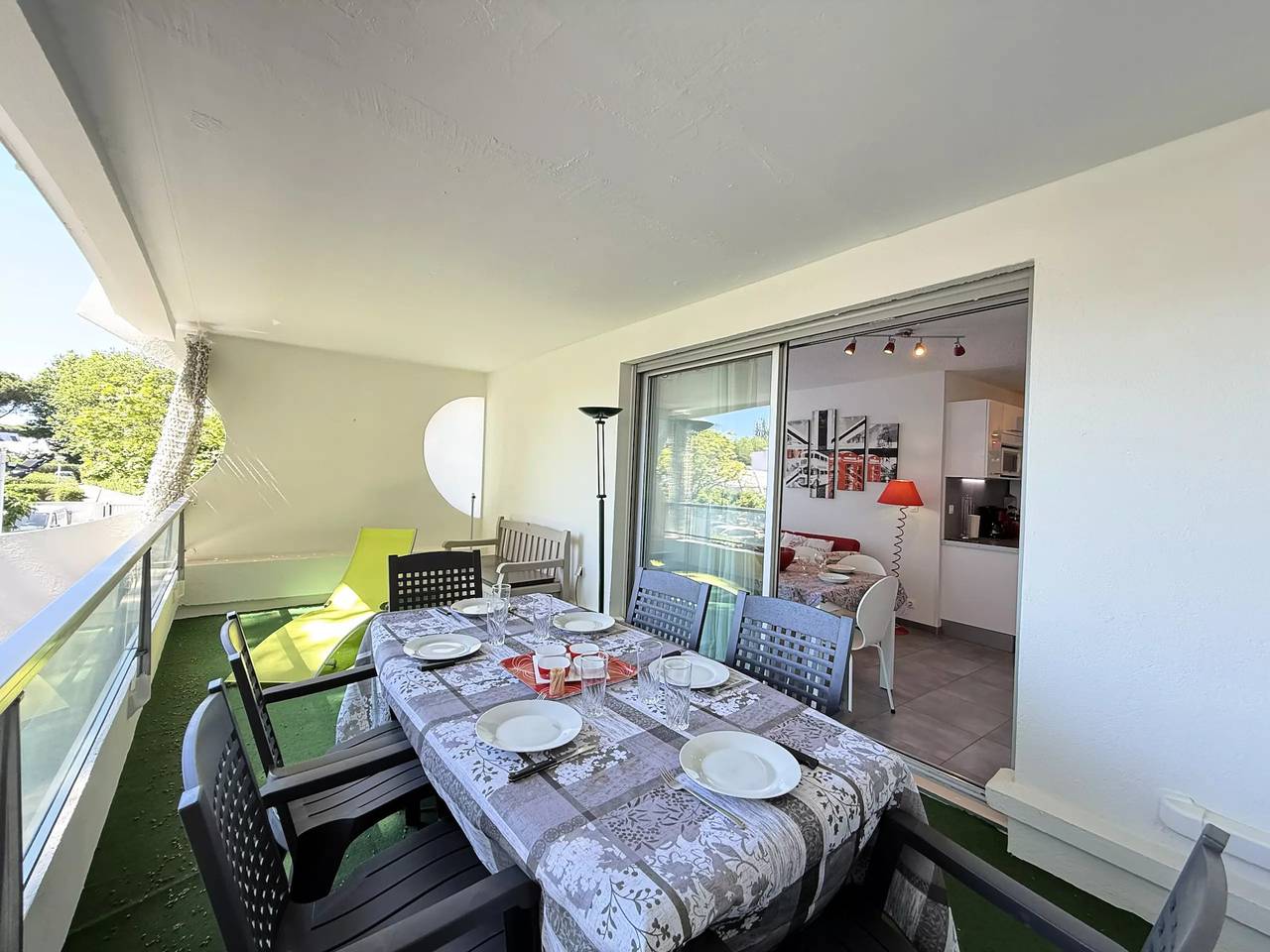 Apartamento entero, Fleurie 1, renovar con gusto esta encantadora planta baja con piscina y aparcamiento in La Grande-Motte, Côte d'Améthyste