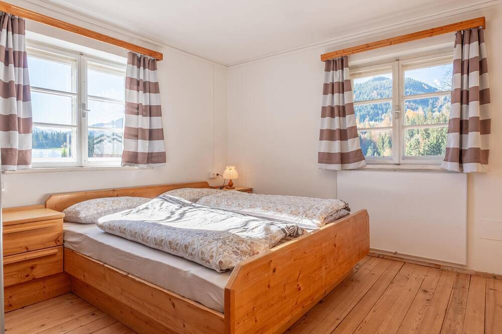 Uriges Landhaus in schöner Aussichtslage und Sauna in Hopfgarten im Brixental, Kaisergebirge