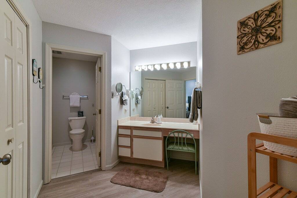 Ganze Wohnung, 2Br Walk-In Condo ~ 2 Pools ~ Free Tickets Included! (Pr63-3) in Table Rock Lake