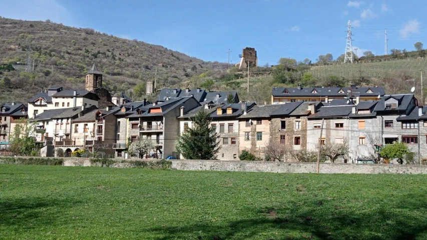 Apartamento de vacaciones para 5 personas, con balcón y vistas - 1