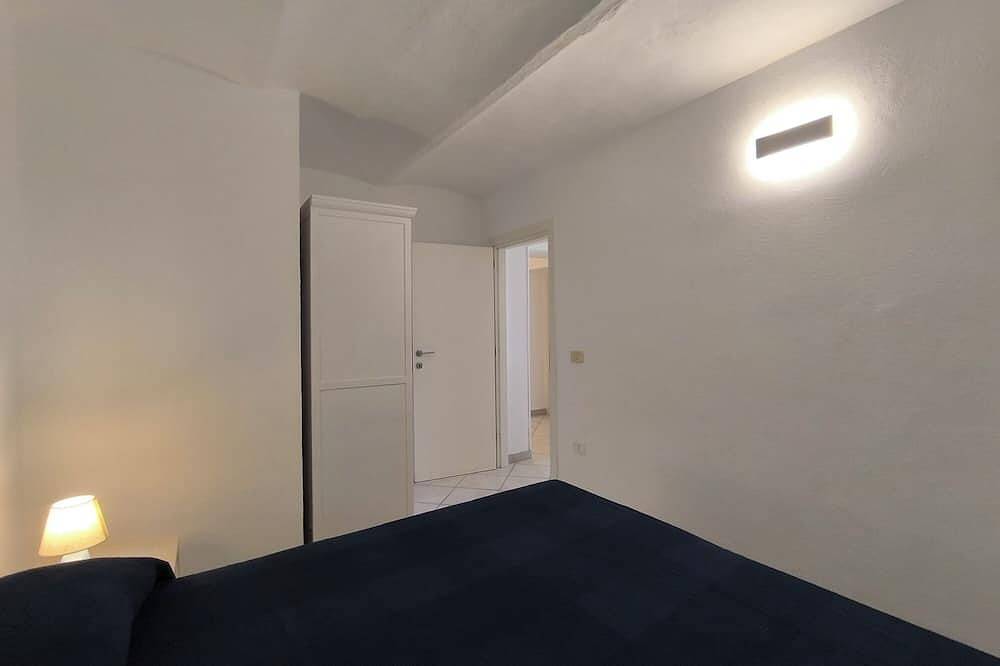 Entire apartment, Lungo Mare - Ferienwohnung mit Zugang zur Strandpromenade und zum Sandstrand in Grosseto, Grosseto Province