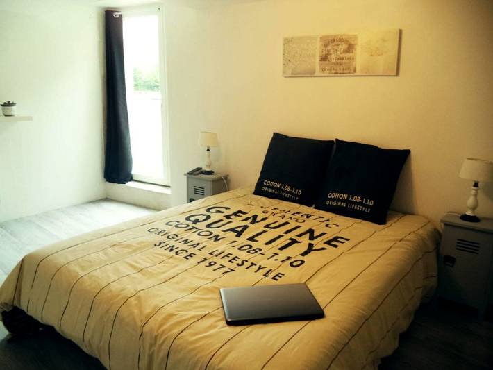 Chambre d’hôte pour 2 personnes, avec Terrasse ainsi que Jardin et Vue à Liez